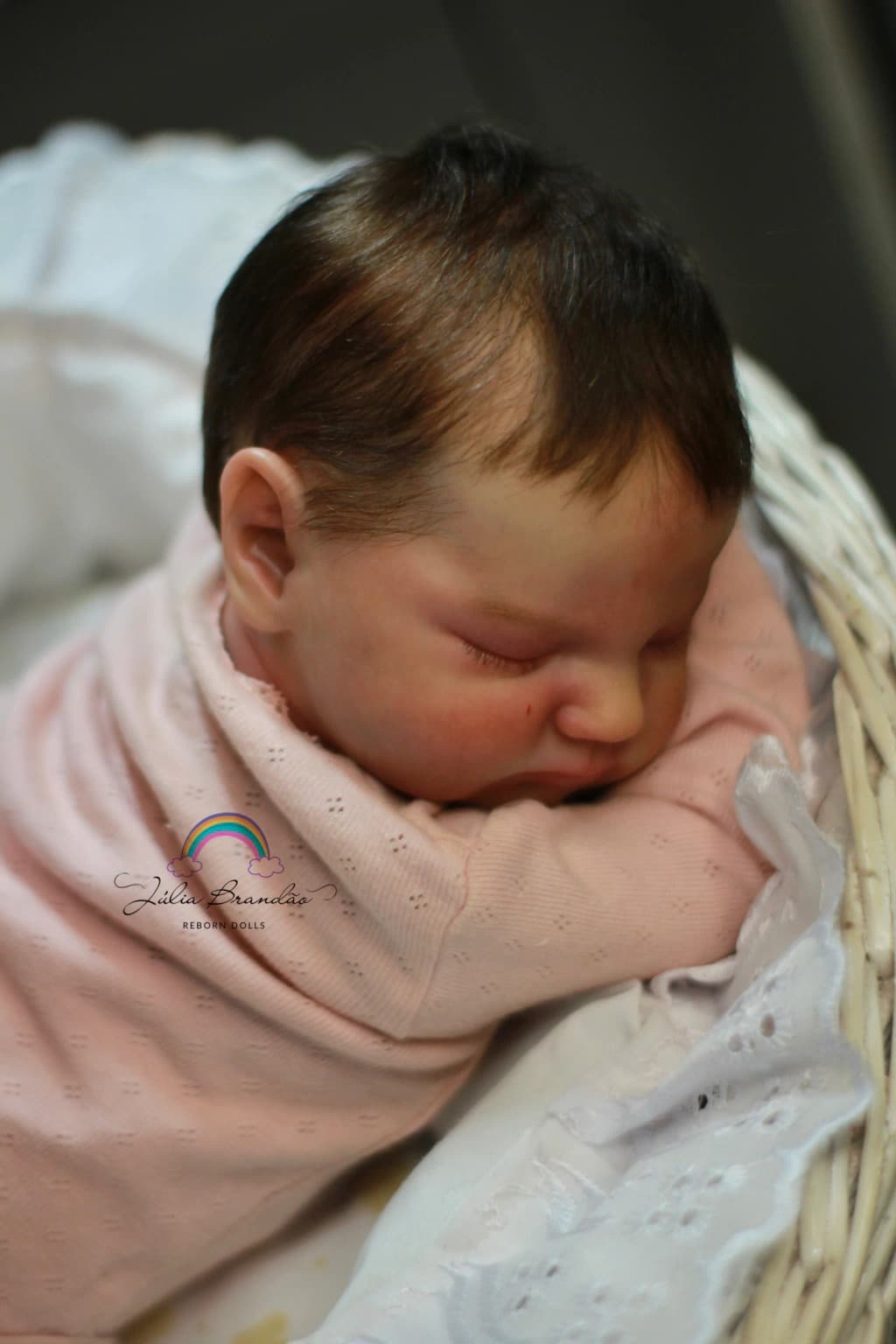 Bebê Reborn Kit Quinlynn vista 3